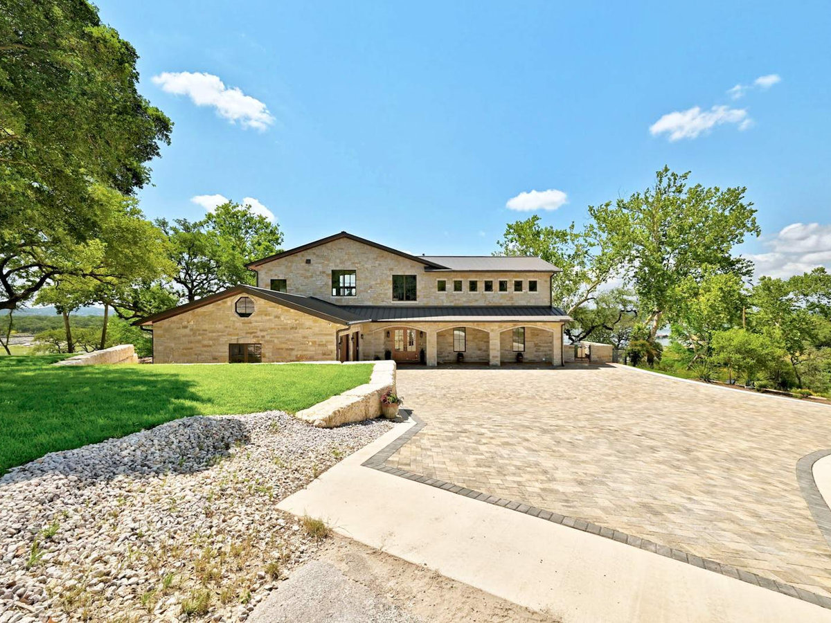 Lake Travis Custom Home photo 2