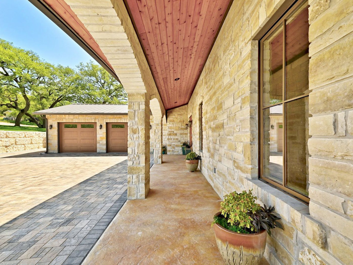 Lake Travis Custom Home photo 3